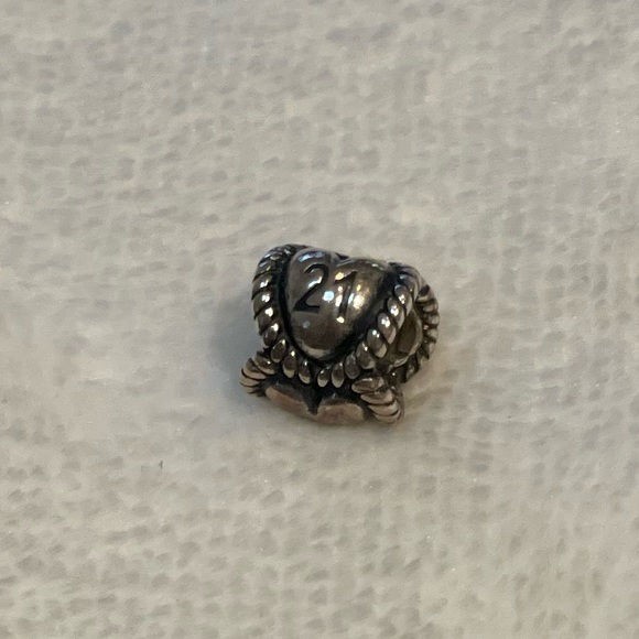 21 Pandora Charm - Picture 3 of 3